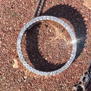 SOLD! 14kWhite large diamond circle pendant 1.15ct